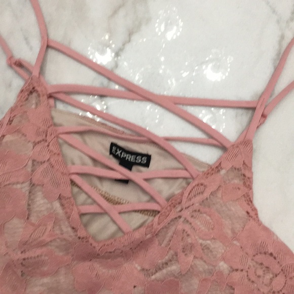 ✨NWOT EXPRESS Tank Top - Picture 3 of 4